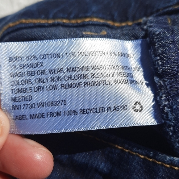 Cat and Jack 10 slim straight super stretch jeans - Picture 4 of 10